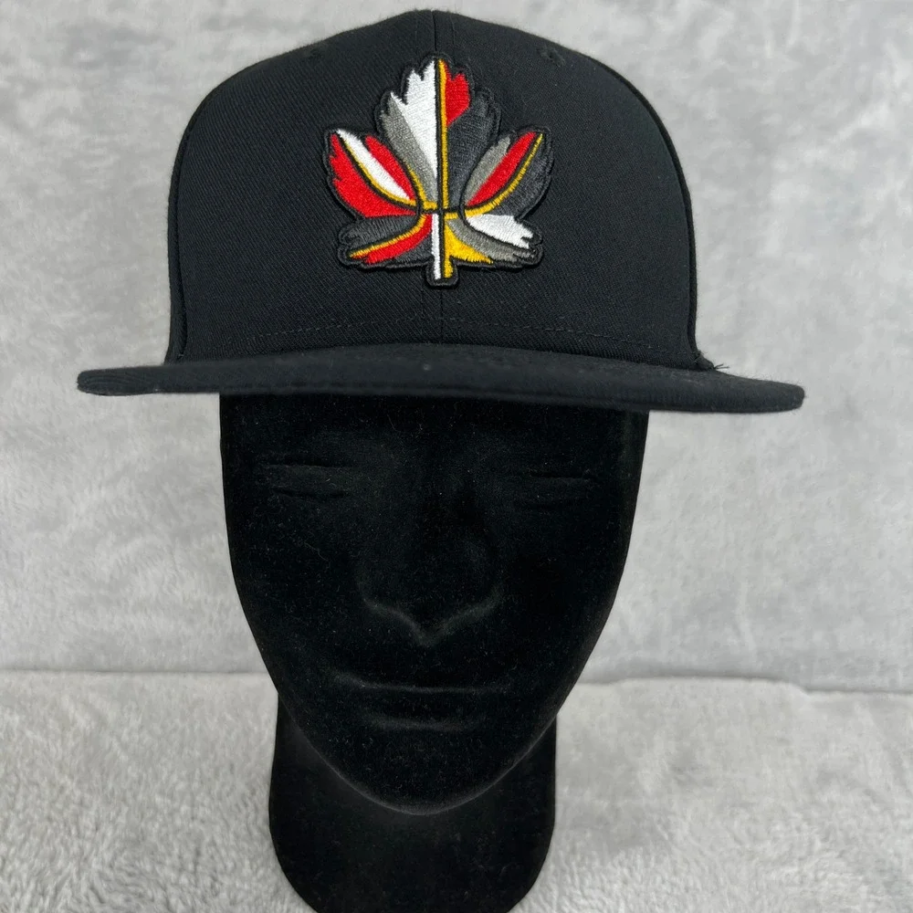 Nike Canada Basketball Snapback Hat Black Maple Leaf Team Canada Hoops Cap